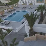 Nikos 카르테라도스