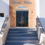 Nikos 호텔