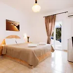 Nikos 4* 카르테라도스