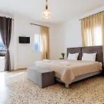 Hotel Nikos
