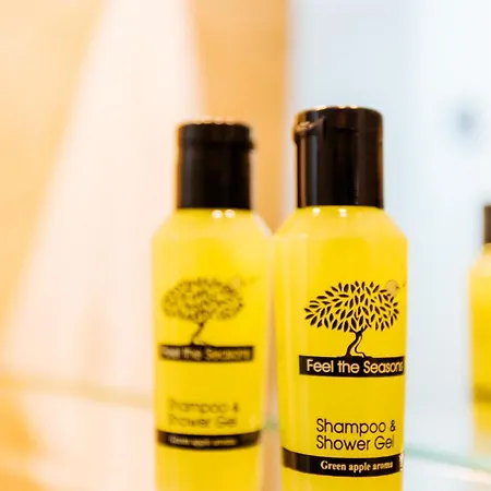 Nikos فندق كارتيرادوس