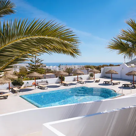 Nikos Hotel 4*
