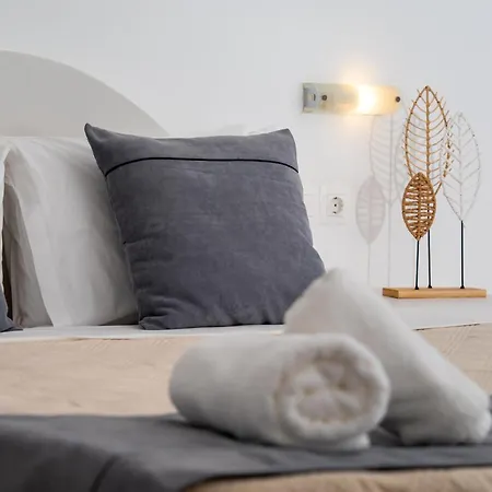 Nikos Hotel Karterados (Santorini)