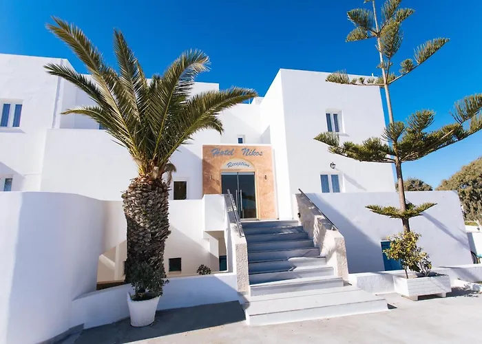 Nikos Hotel Karterádos