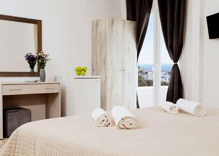 Hotel Nikos Karterados (Santorini)