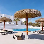 Nikos Hotel 4*