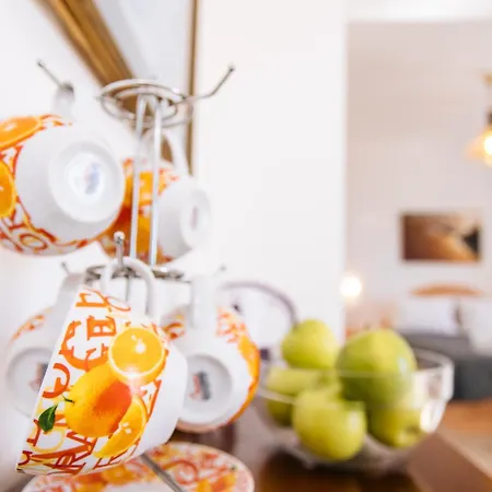 ホテル ニコス カルテラドス