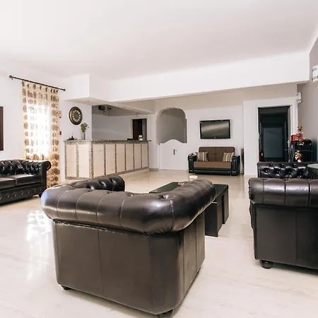 Nikos 4* Karterádos