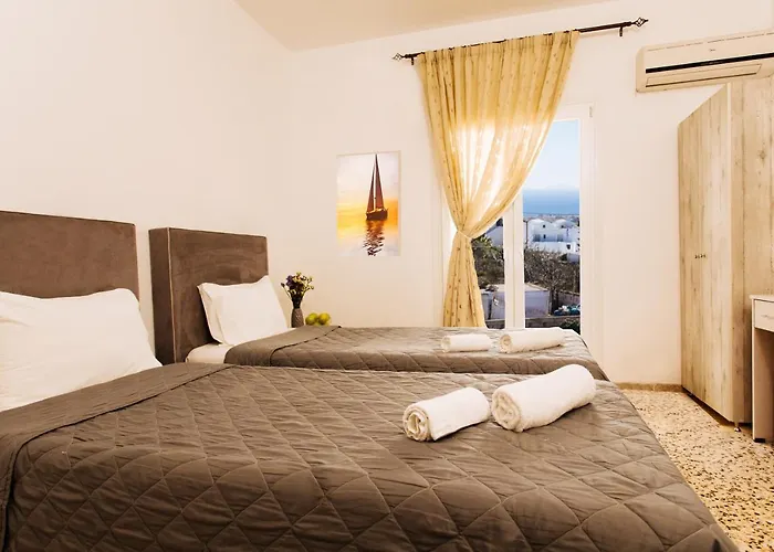 Nikos Hotel 4*