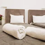 Nikos Hotel