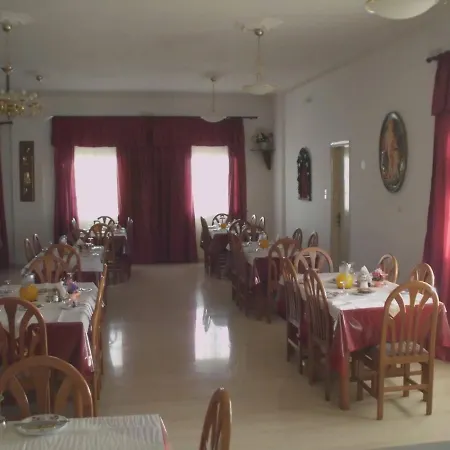 Hotel Nikos 4*