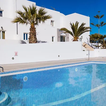 Hotel Nikos 4*