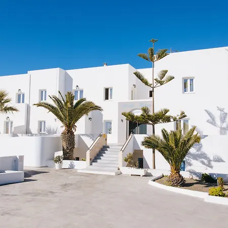 Nikos Karterados (Santorini)